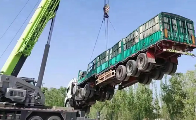 德阳道路脱困救援案例